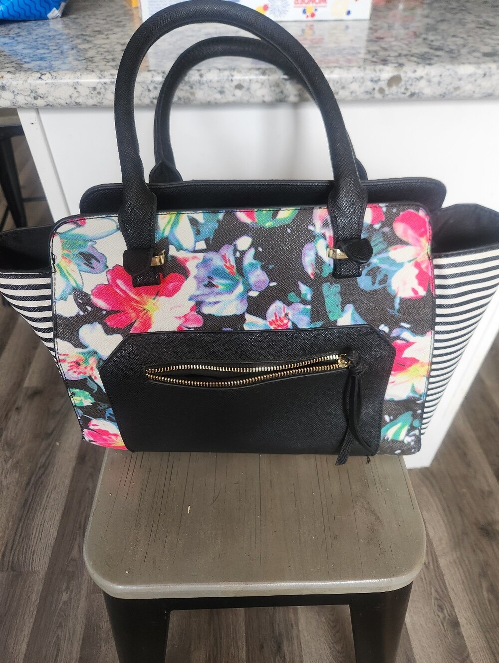 Apt 9 Black Floral Tote Bag with Striped Sides - Versatile Women's Handbag